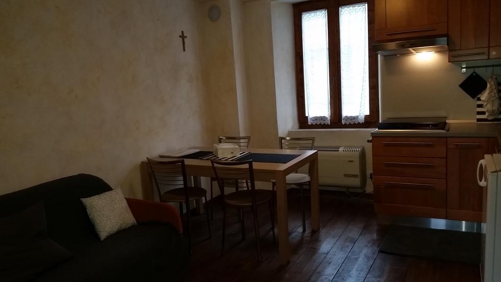 Casa Del Cirillo Apartment Ornica Екстериор снимка