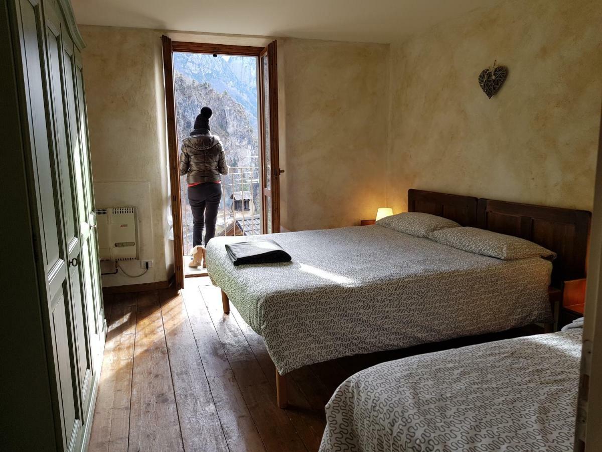 Casa Del Cirillo Apartment Ornica Екстериор снимка
